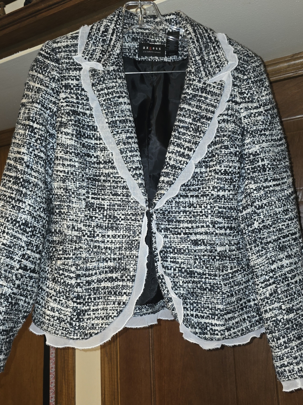 Axcess Tweed Blazer Jacket Women's Size 8 Black White Hidden Closure Pockets EUC